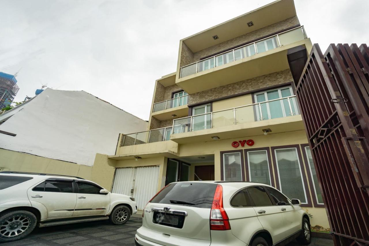 Oyo 2357 Syariah Grand Raudhah Hotel Jakarta Luaran gambar