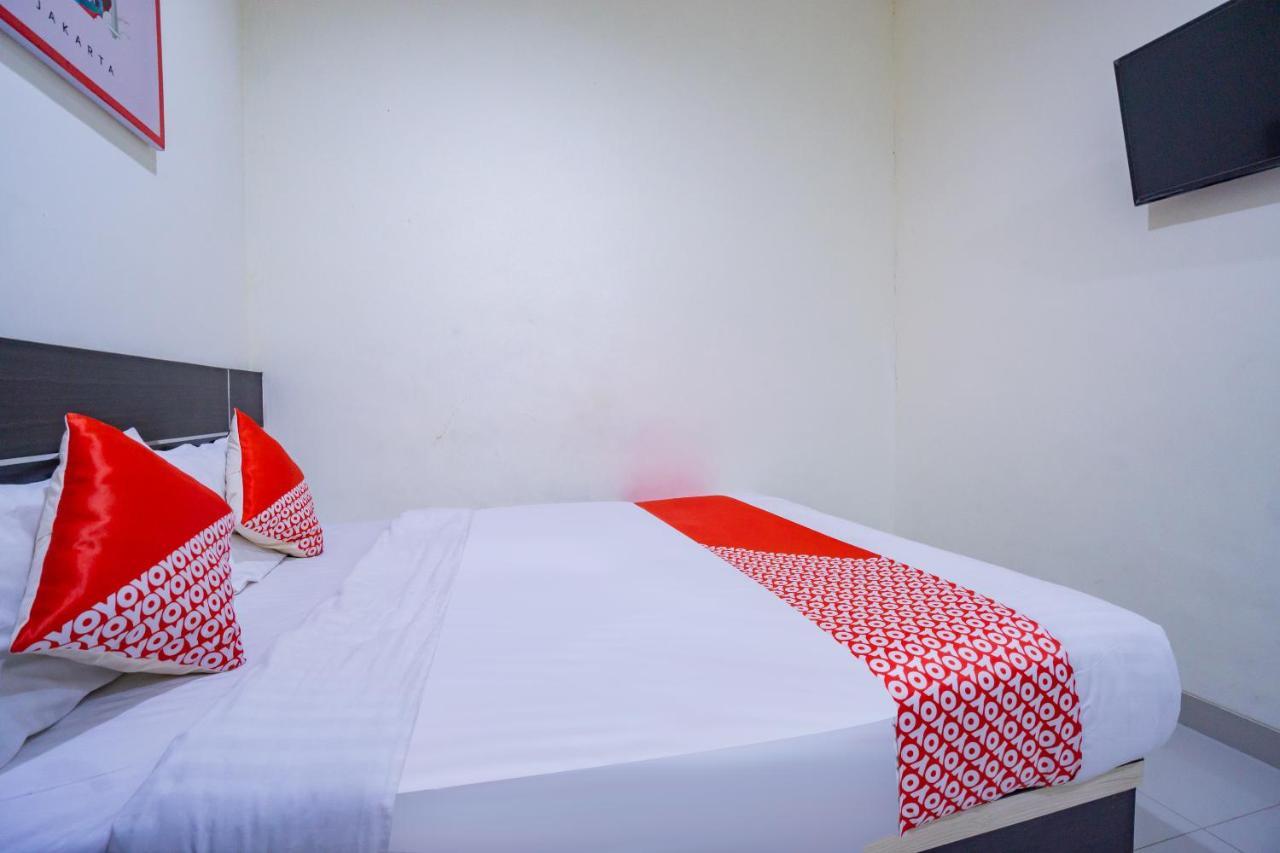Oyo 2357 Syariah Grand Raudhah Hotel Jakarta Luaran gambar