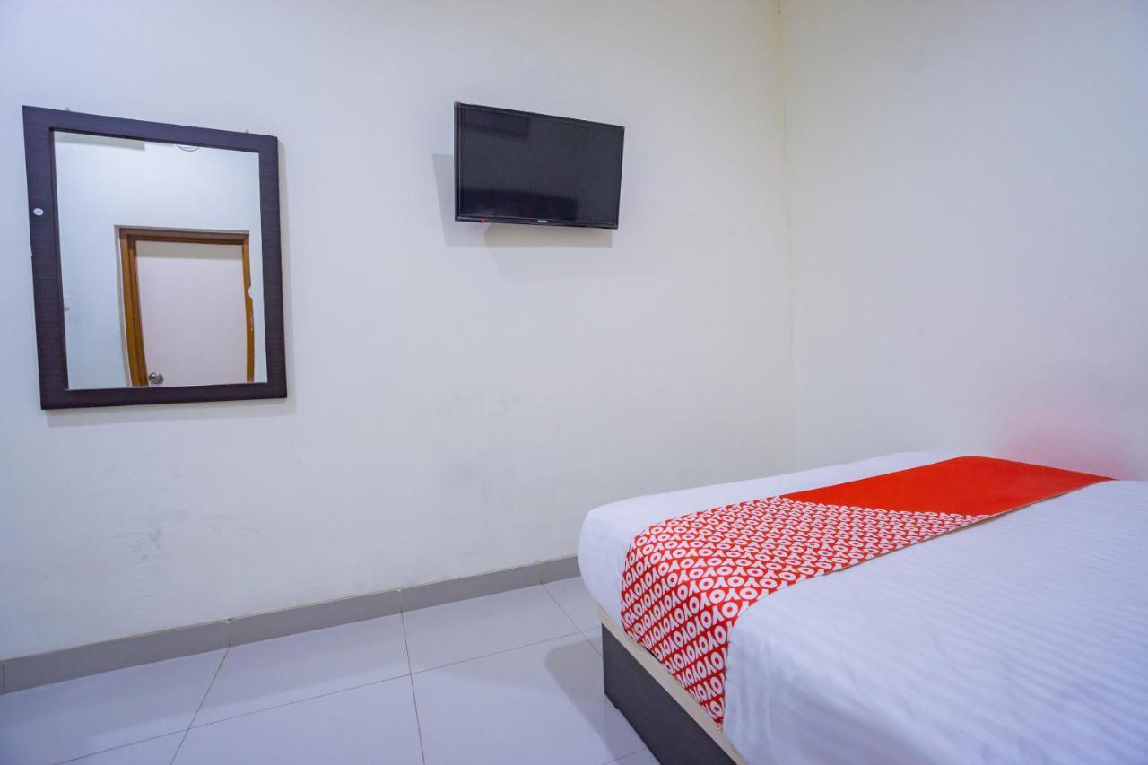 Oyo 2357 Syariah Grand Raudhah Hotel Jakarta Luaran gambar