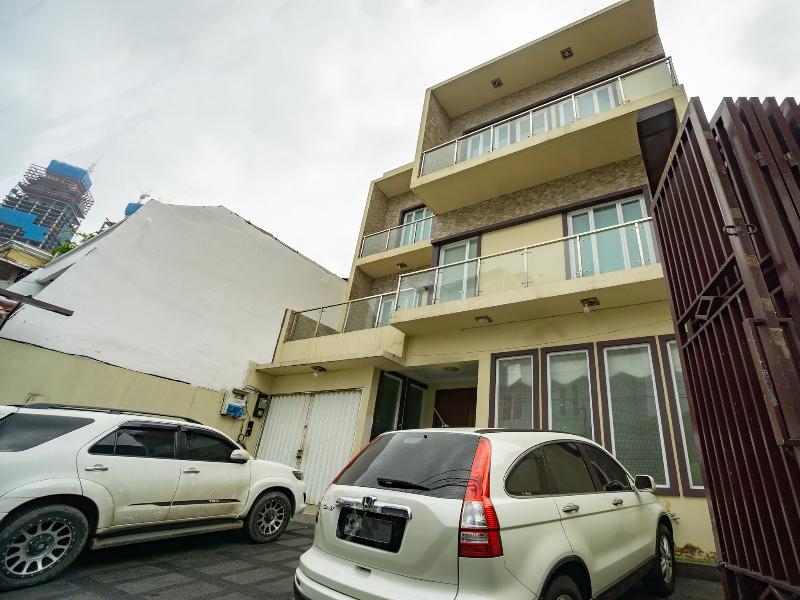 Oyo 2357 Syariah Grand Raudhah Hotel Jakarta Luaran gambar