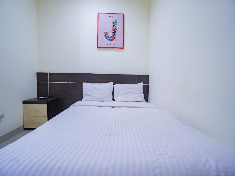 Oyo 2357 Syariah Grand Raudhah Hotel Jakarta Luaran gambar